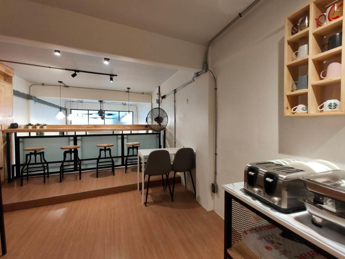Station8 Hostel Бангкок Екстер'єр фото